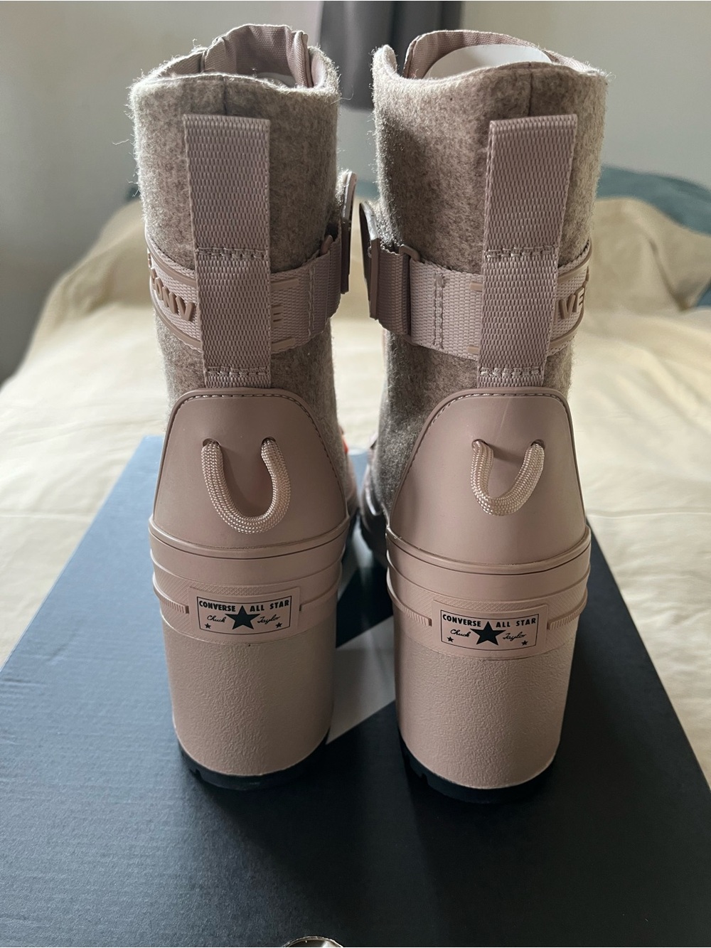 CONVERSE CHUCK TAYLOR GR82 BOOTS - Picture 4 of 13